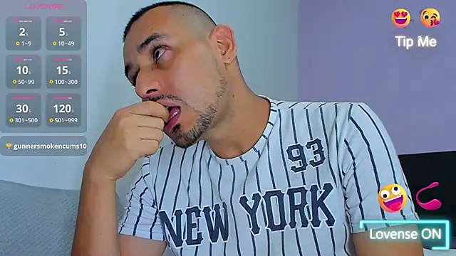 Snapshot of jhonyalzate2 chatting on 01-15-25, 04:15 jhonyalzate2 online show from 01-15-25, 04:15