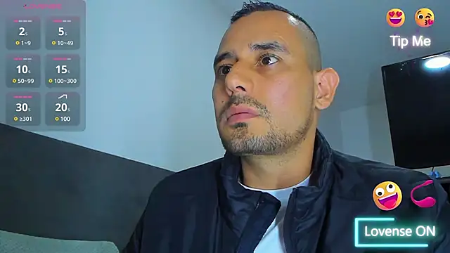 Snapshot of jhonyalzate2 chatting on 02-04-25, 11:49 jhonyalzate2 online show from 02-04-25, 11:49
