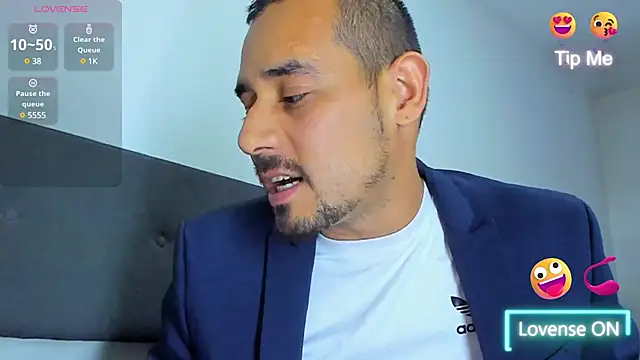 Snapshot of jhonyalzate2 chatting on 02-27-25, 11:48 jhonyalzate2 online show from 02-27-25, 11:48