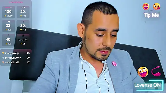 Snapshot of jhonyalzate2 chatting on 03-09-25, 05:00 jhonyalzate2 online show from 03-09-25, 05:00