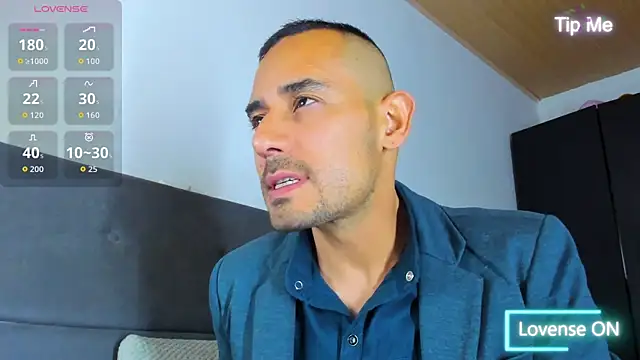 Snapshot of jhonyalzate2 chatting on 09-27-25, 11:21 jhonyalzate2 online show from 09-27-25, 11:21
