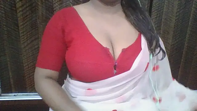 Snapshot of Mahi_love21 chatting on 02-18-25, 03:31 Mahi love21 online show from 02-18-25, 03:31