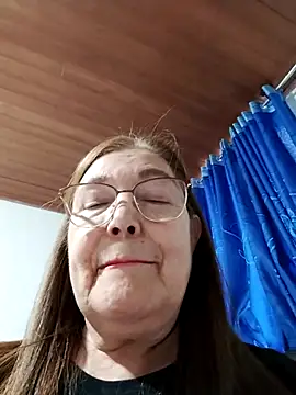 Snapshot of Vicky_Rosse chatting on 10-27-25, 09:52 Vicky Rosse online show from 10-27-25, 09:52