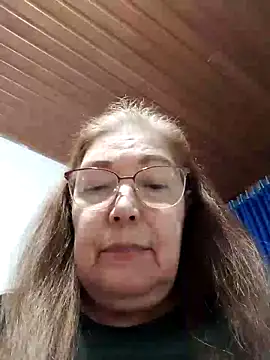 Snapshot of Vicky_Rosse chatting on 11-18-25, 10:25 Vicky Rosse online show from 11-18-25, 10:25