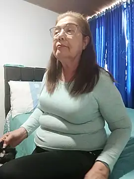 Snapshot of Vicky_Rosse chatting on 11-19-25, 06:52 Vicky Rosse online show from 11-19-25, 06:52