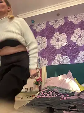 AngelOxy online show from 01-04-25, 01:31