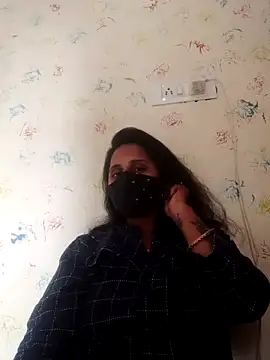 Snapshot of Indiantina chatting on 01-12-25, 10:12 Indiantina online show from 01-12-25, 10:12