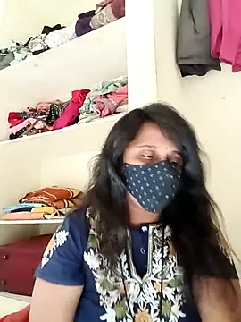 Indiantina online show from 11-17-25, 09:37