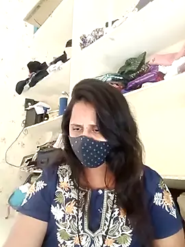 Indiantina online show from 11-28-25, 09:12