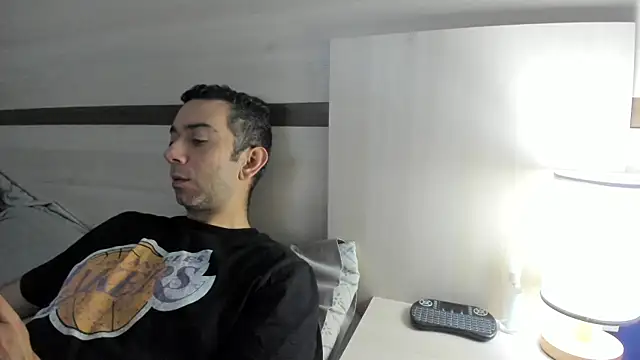 funcouple1985 online show from 03-12-25, 07:28