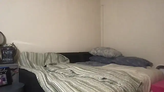 BigGuyMuscle online show from 10-23-25, 01:38