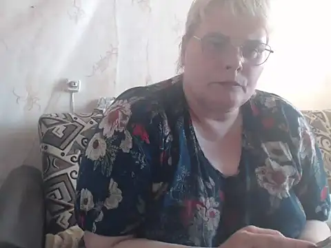 Ameliabusty online show from 09-13-25, 12:49