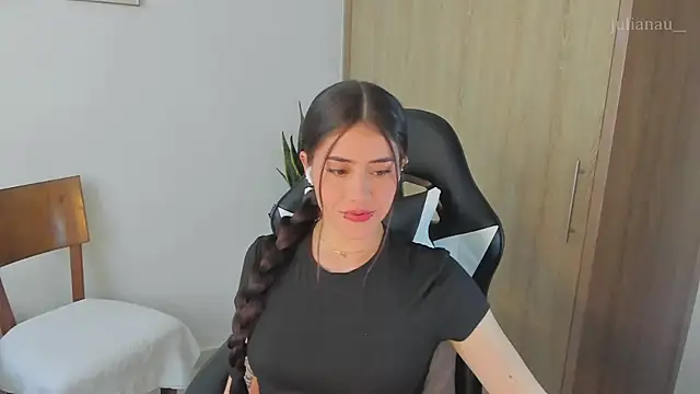 iriswest  online show from 12-15-24, 08:58