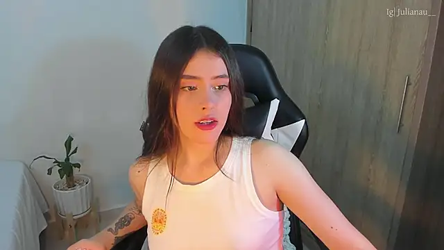 iriswest  online show from 02-14-25, 01:45