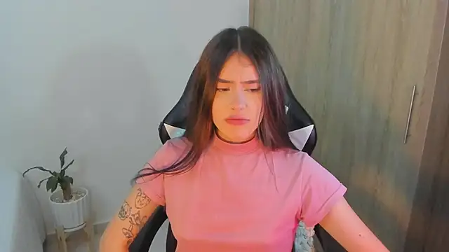 iriswest  online show from 02-22-25, 02:28