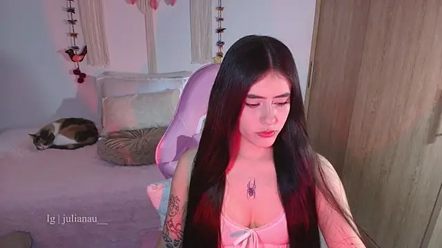 Snapshot of iriswest_ chatting on 02-22-26, 11:25 iriswest online show from 02-22-26, 11:25