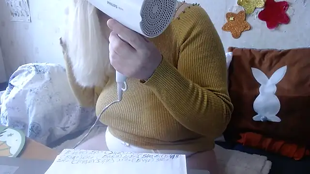 QueenLana online show from 02-08-25, 09:24