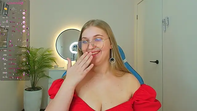 Adr1ana  online show from 01-31-25, 05:40