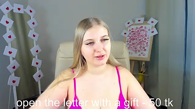 Adr1ana  online show from 02-08-25, 05:18