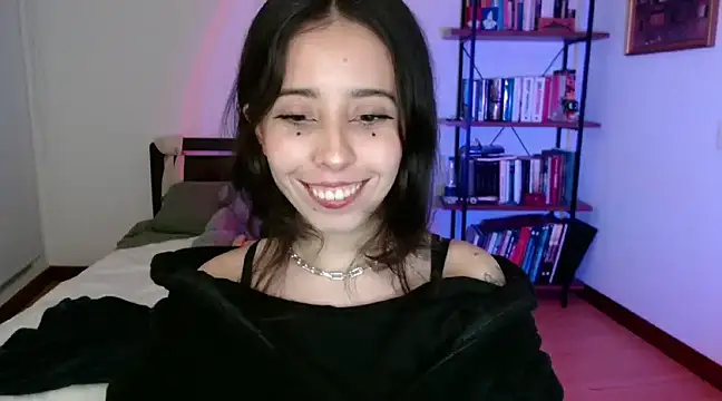 babyluna 8 8 online show from 12-31-24, 03:34