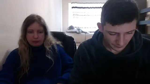 PeterAndJen online show from 03-14-25, 10:18