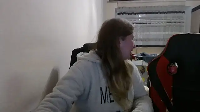 PeterAndJen online show from 12-14-25, 08:13