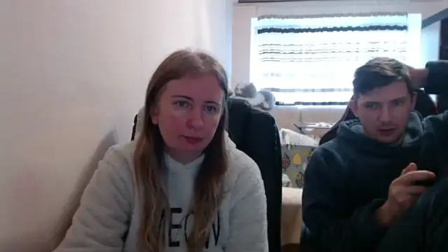 PeterAndJen online show from 12-16-25, 08:30