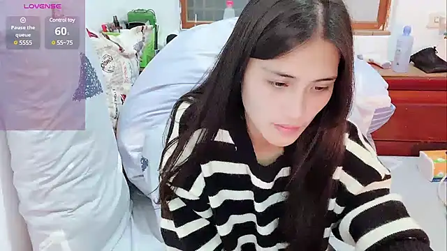 coco0318 online show from 12-19-24, 02:46