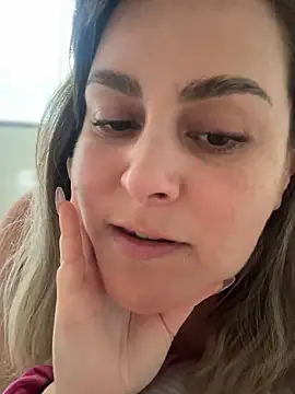 Snapshot of misslulipop chatting on 12-31-24, 09:39 misslulipop online show from 12-31-24, 09:39