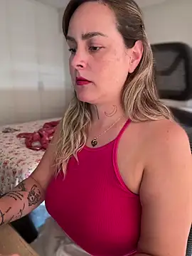 Snapshot of misslulipop chatting on 03-11-25, 08:20 misslulipop online show from 03-11-25, 08:20