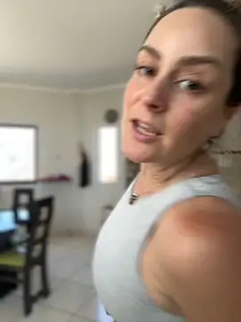 Snapshot of misslulipop chatting on 10-31-25, 06:09 misslulipop online show from 10-31-25, 06:09