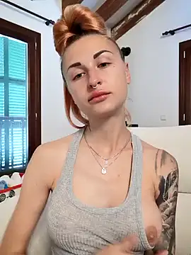 Snapshot of kylie_blck chatting on 02-21-25, 11:33 kylie blck online show from 02-21-25, 11:33