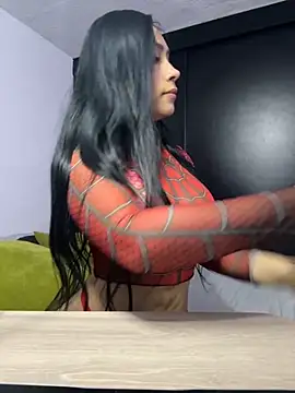 Angela isabella online show from 10-31-25, 01:01