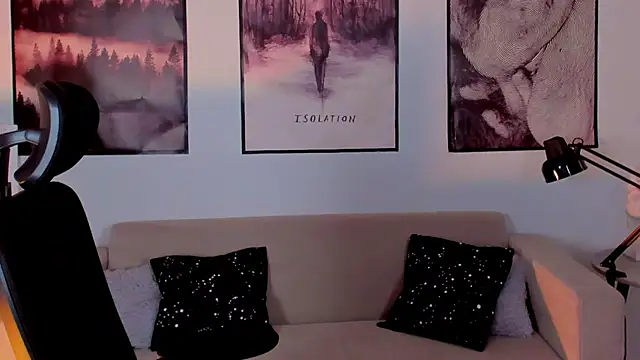 AsheLucker online show from 12-13-24, 08:04