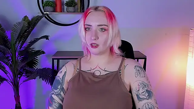 AsheLucker online show from 02-20-25, 08:50