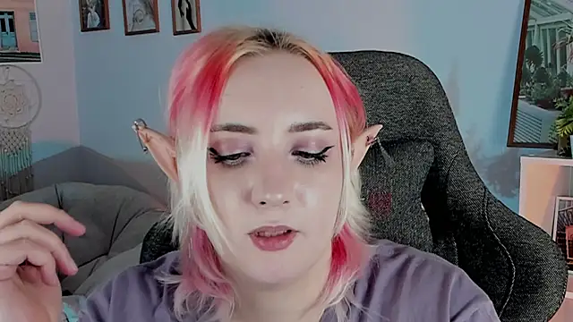 AsheLucker online show from 03-06-25, 05:46