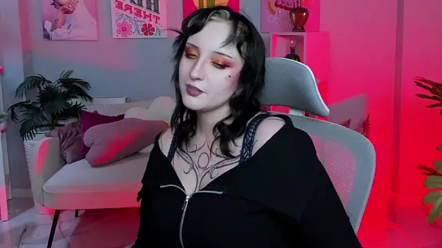 AsheLucker online show from 11-01-25, 11:18