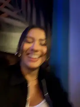 Ambar pe  online show from 02-08-26, 03:43