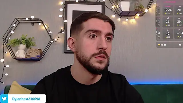 Snapshot of Dylan_Best chatting on 12-26-24, 04:25 Dylan Best online show from 12-26-24, 04:25