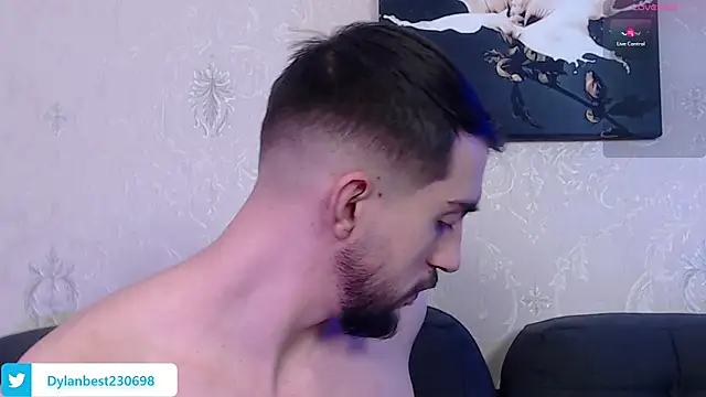 Snapshot of Dylan_Best chatting on 01-31-25, 12:39 Dylan Best online show from 01-31-25, 12:39