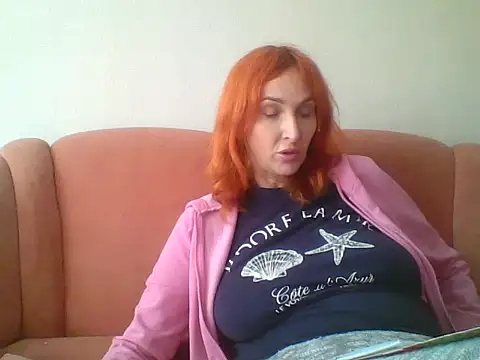 MssAngela online show from 10-20-25, 08:04