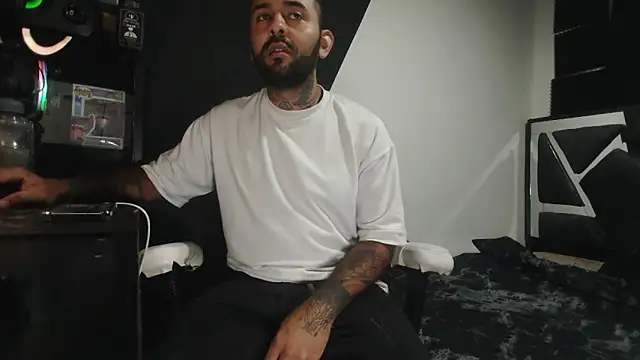 TeddyGominola  online show from 09-17-25, 07:04