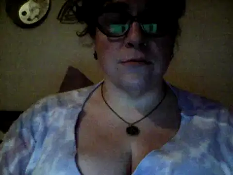 GothyBaby online show from 01-06-25, 12:37