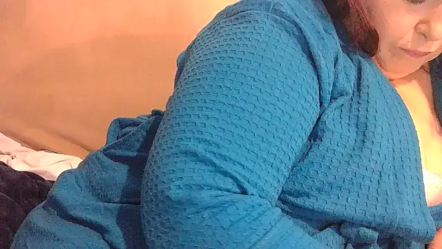 Snapshot of atlwebbie75 chatting on 11-18-25, 01:04 atlwebbie75 online show from 11-18-25, 01:04