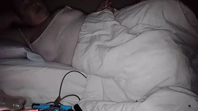 Snapshot of atlwebbie75 chatting on 02-22-26, 10:47 atlwebbie75 online show from 02-22-26, 10:47