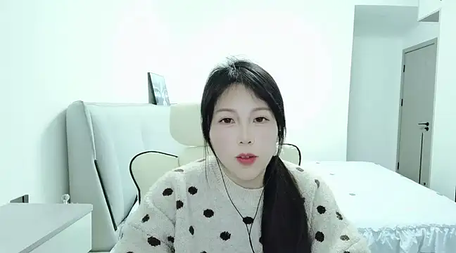 Sunset glow online show from 12-27-24, 03:26