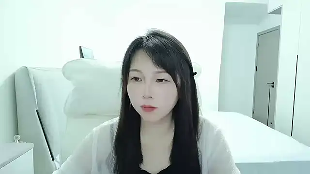 Sunset glow online show from 10-17-25, 07:33