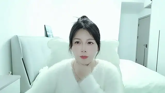 Sunset glow online show from 12-22-25, 01:30