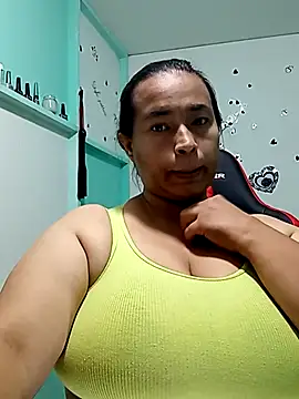 Snapshot of NatalySexxxMilk chatting on 11-14-25, 06:56 NatalySexxxMilk online show from 11-14-25, 06:56