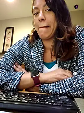 Snapshot of Nikkierosee chatting on 02-09-25, 11:36 Nikkierosee online show from 02-09-25, 11:36